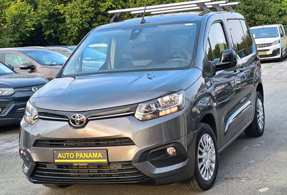 Toyota Verso 1.5 HDI 102 CV CUIR CLIM GPS CAMERA CARPLAY