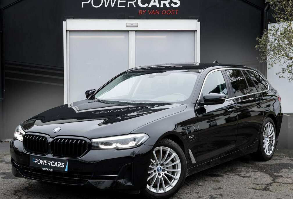 BMW e Touring  Carplay  CC  PDC  Stoelverwarming