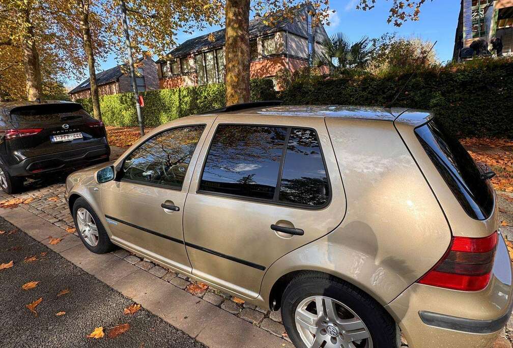Volkswagen Golf 1.6 Automatik Special
