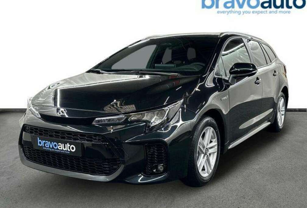 Suzuki 1.8 HEV Touring + Winter Pack