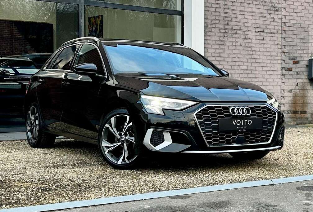 Audi 40TFSIe Sportback S-LINE/LED/CARPLAY/VIRT/ACC