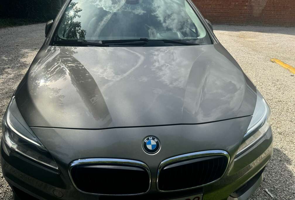 BMW 218i Active Tourer Advantage