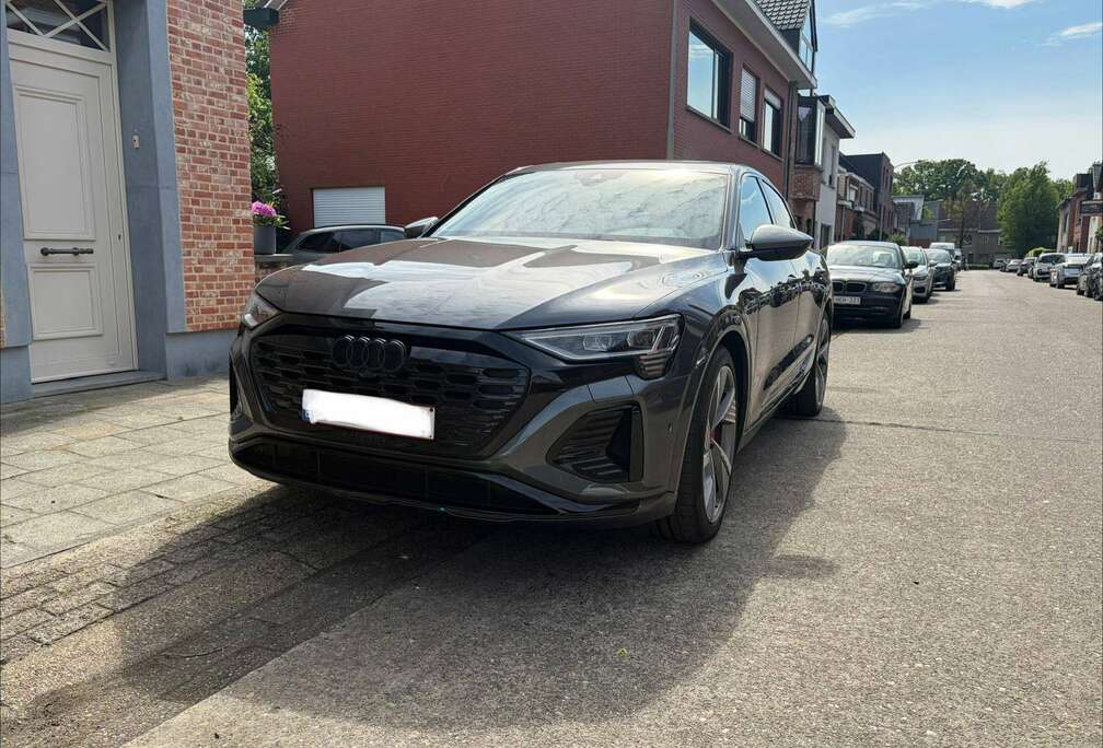 Audi Q8 Sportback e-Tron 106 kWh 55 Quattro Corporate S