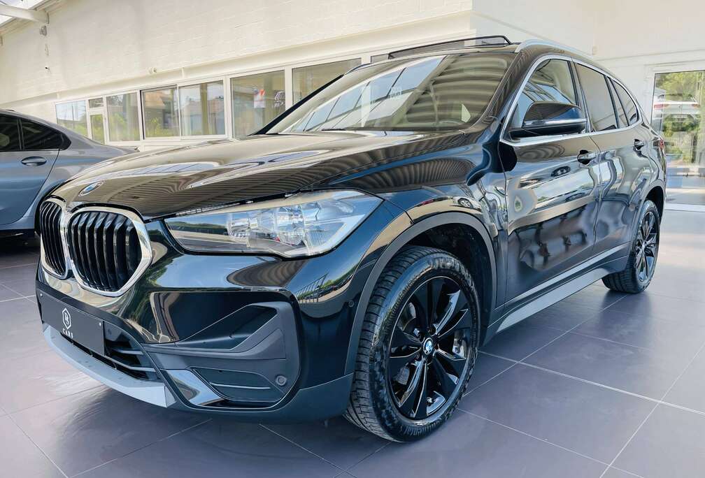 BMW 1.5iA *** GARANTIE + TOIT PANO + CUIR + GPS ***