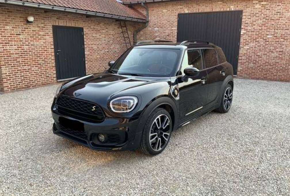 MINI John Cooper Works 220pk