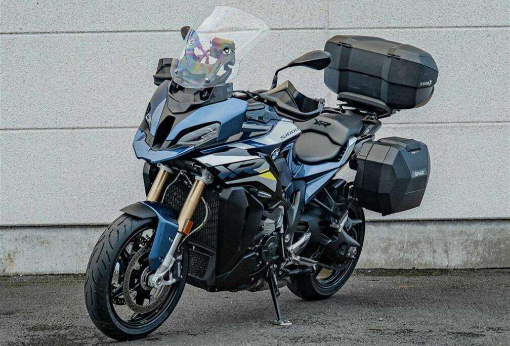 BMW 0