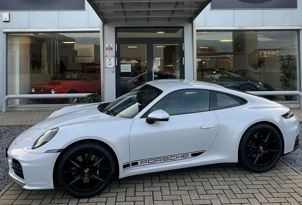Porsche 992.2 Carrera Coupe