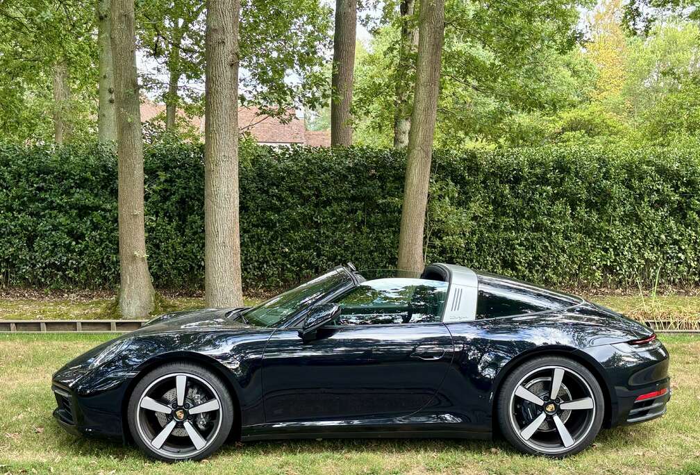 Porsche 911 Carrera 4 3.0 Turbo
