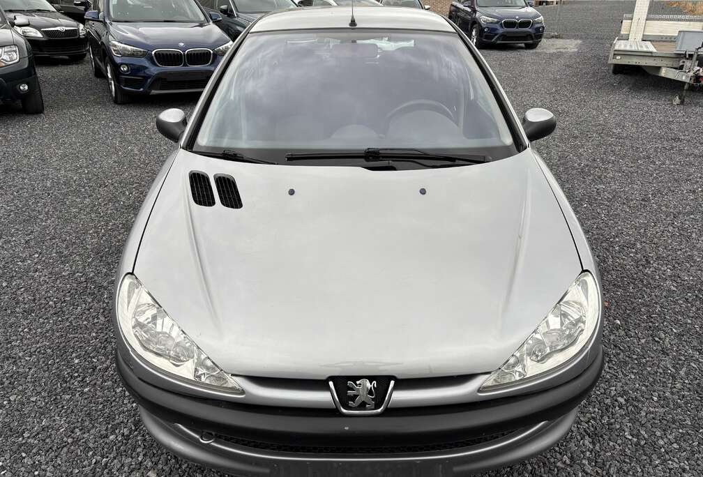 Peugeot 1.4i Enfant Terrible