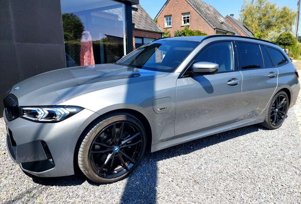 BMW Touring 320eA PHEV