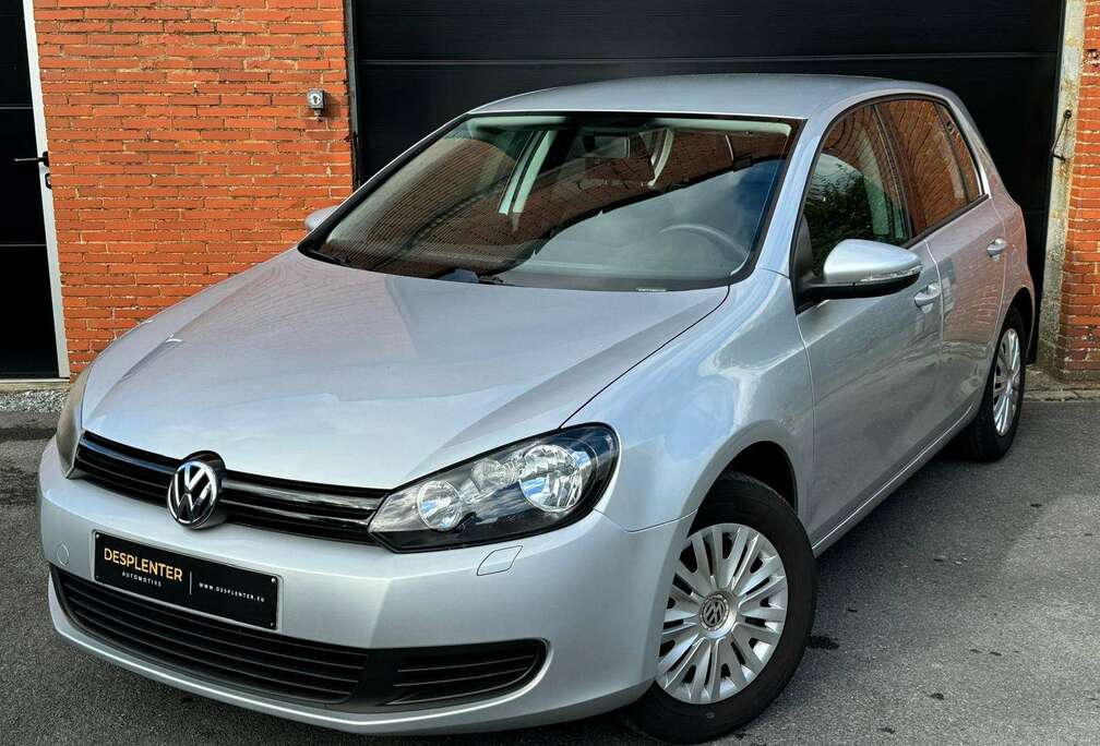 Volkswagen 1.4i GARANTIE/AIRCO/VERW. ZETEL/DISTRIBUTIE NIEUW