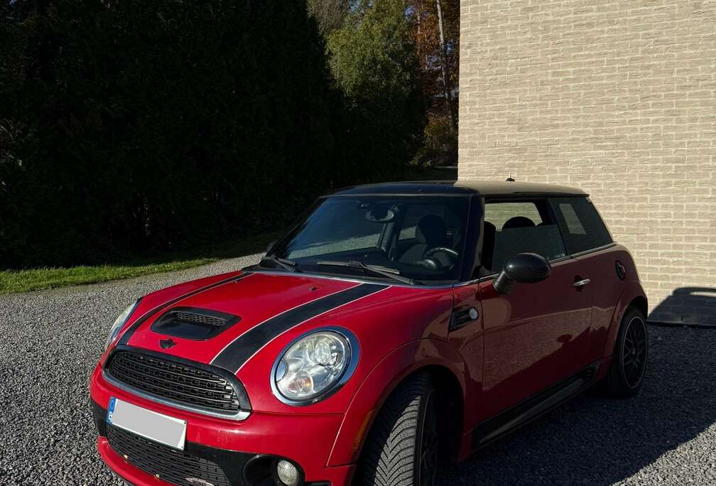 MINI 1.6i JCW
