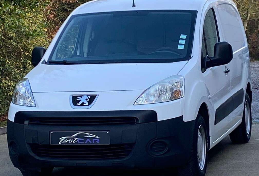 Peugeot 1.6 HDi L1H1 Confort / CARNET / 2 PL /  PETIT PRIX