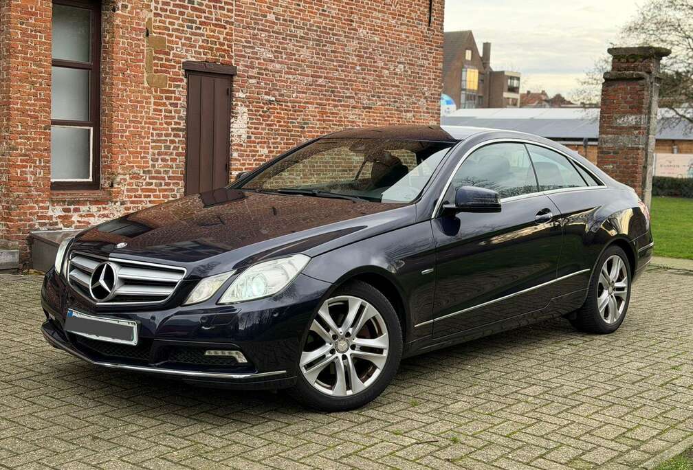 Mercedes-Benz E 220 CDI Coupe BlueEFFICIENCY Avantgarde EURO 5