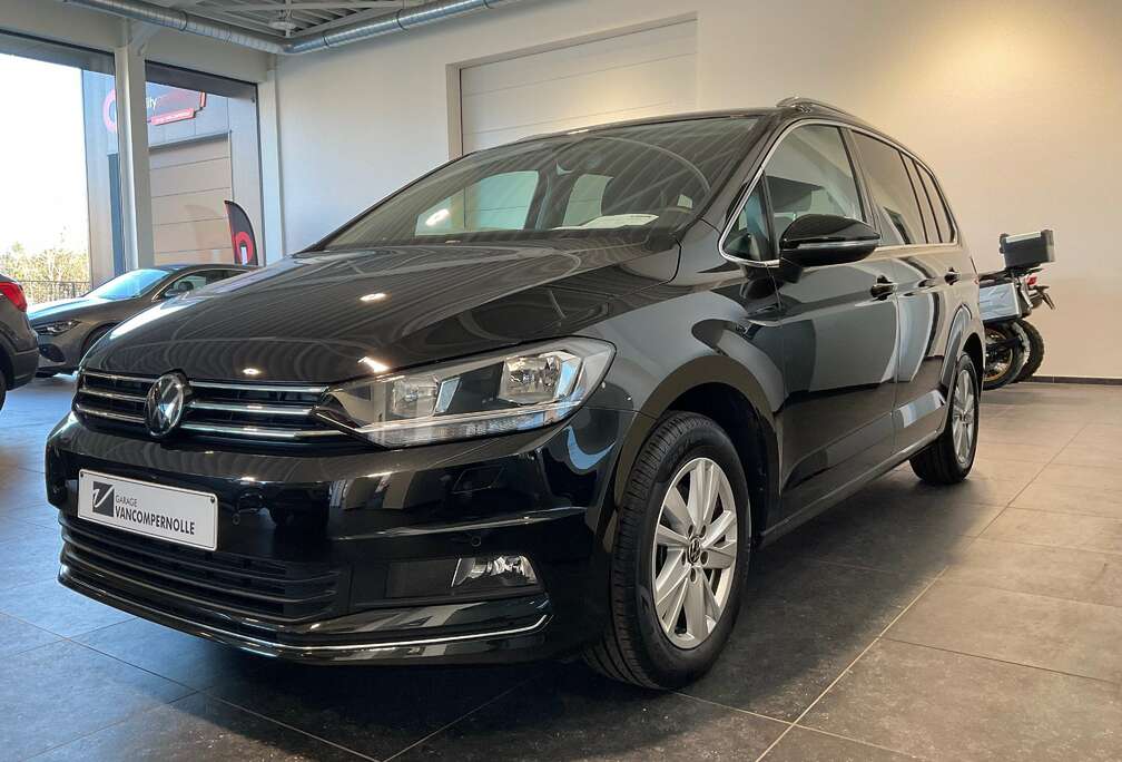 Volkswagen Touran 1.5 TSI  DSG Highline 7 zit