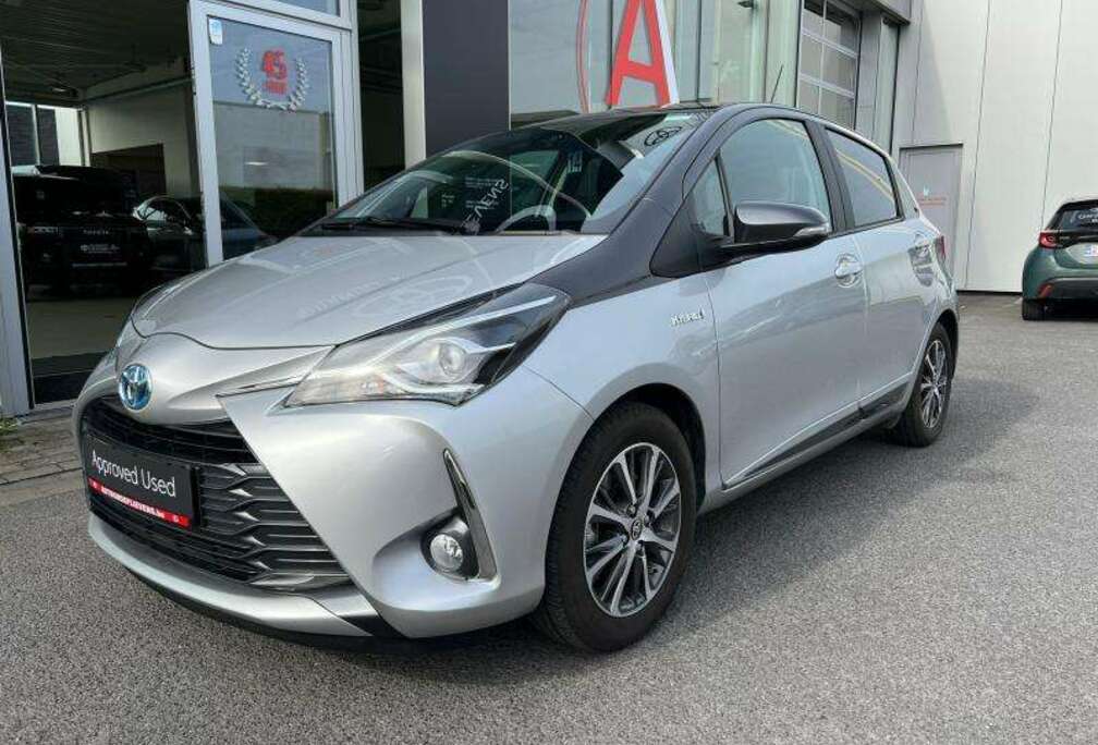 Toyota 1.5 HYB CVT - Y20