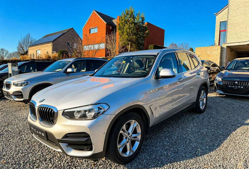 BMW 2.0dA sDrive18 Cuir Camera Carplay Carnet GARANTIE