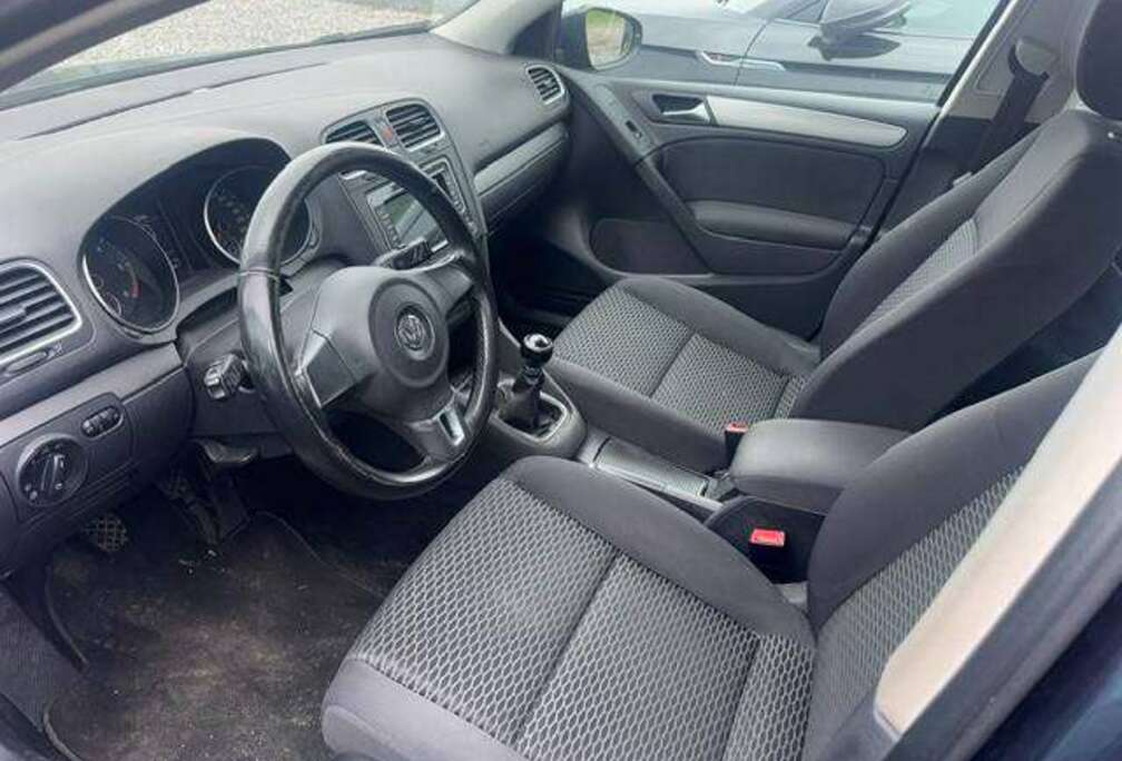 Volkswagen 1.6 CR TDi Highline DPF