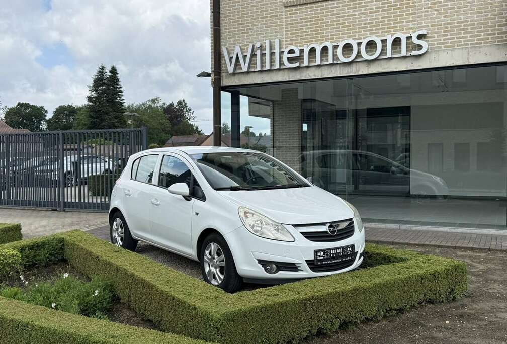 Opel 5D Enjoy 1.2i 80PK *Airco*Alu velgen*...