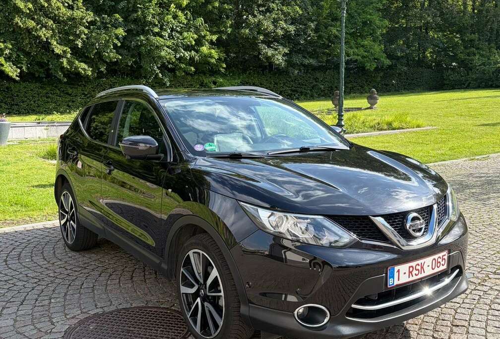 Nissan 1.2 DIG-T 2WD Tekna