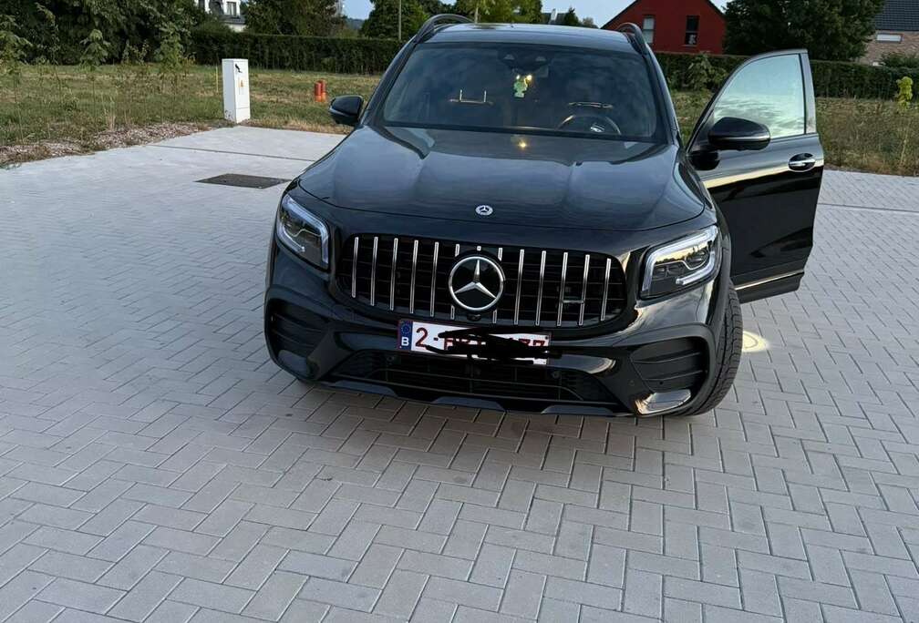 Mercedes-Benz d 4-Matic 7 Places + Toit Panoramique