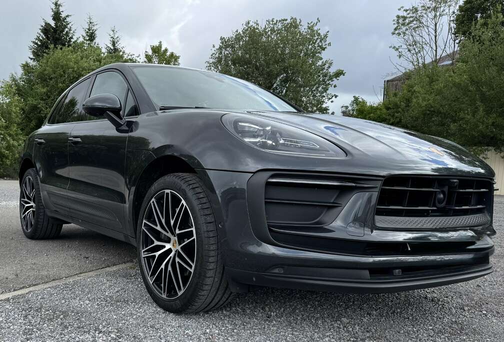 Porsche Pack Sport / Pack Chrono/ Caméra 360°/ Toit Pano