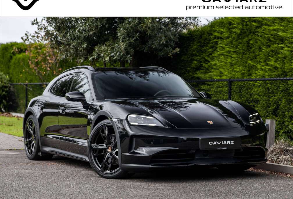 Porsche 4 Cross Turismo 105 kWh/ AIR SUSP/ PERF BATT+/ PANO / AMBIANCE / ACC/ BOSE/ MEMORY/ ZETEL VERW/ 21\