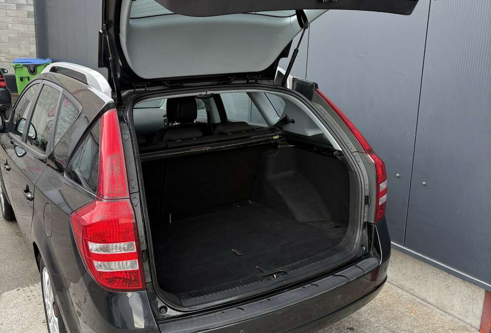 Kia Cee\'d SW 1.6 Turbo 12 mois/maanden Garantie