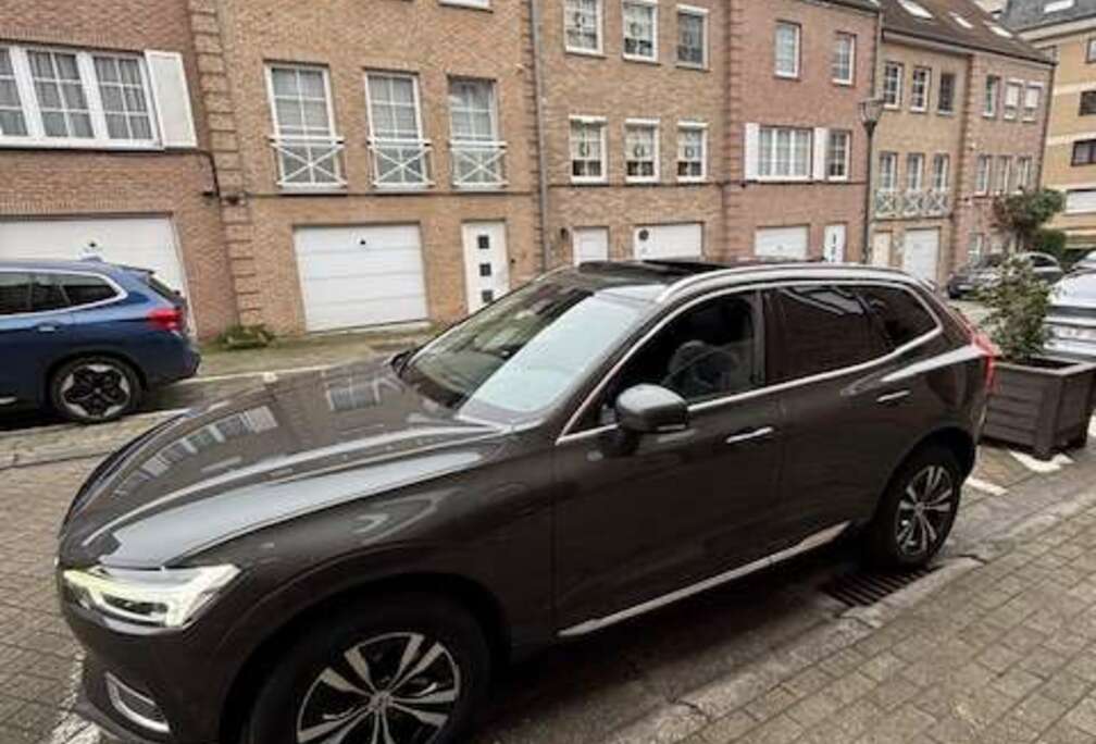 Volvo Recharge 2.0 T6 PHEV Inscription Expression