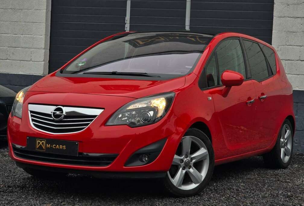 Opel CLIM * TOIT PANO * ECRAN *