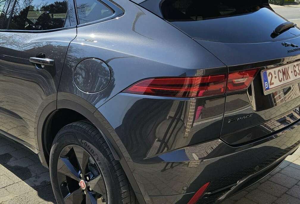 Jaguar E-Pace PHEV 1.5 T AWD P300e R-Dynamic Black
