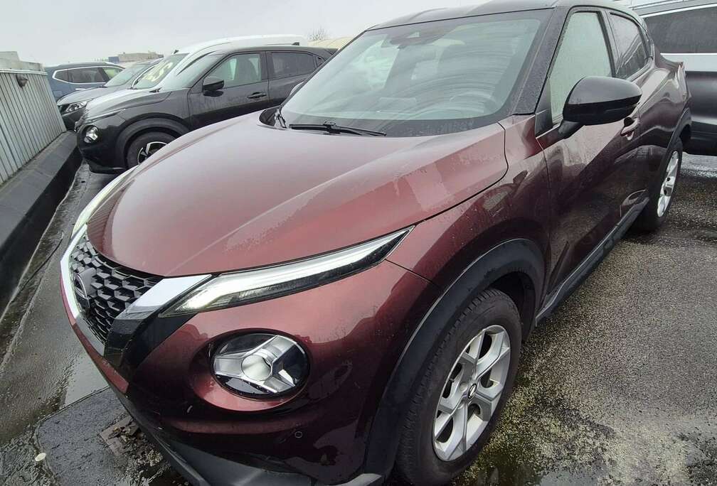 Nissan DIG-T N-Connecta DCT
