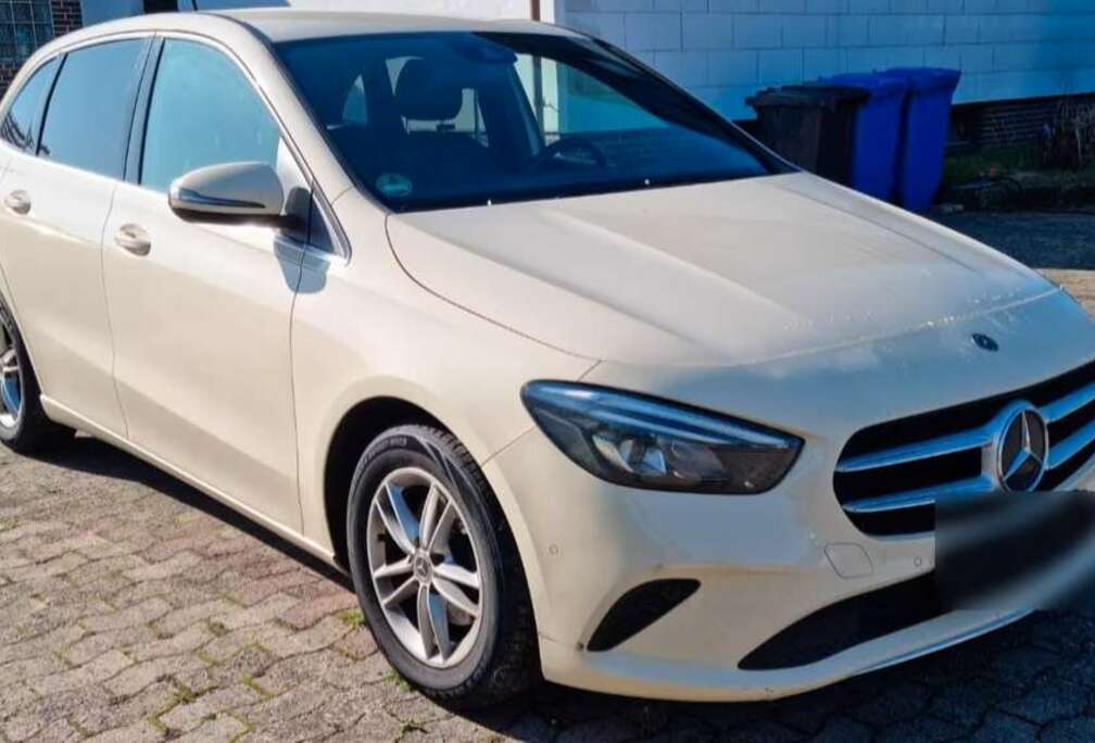 Mercedes-Benz d Business Solution