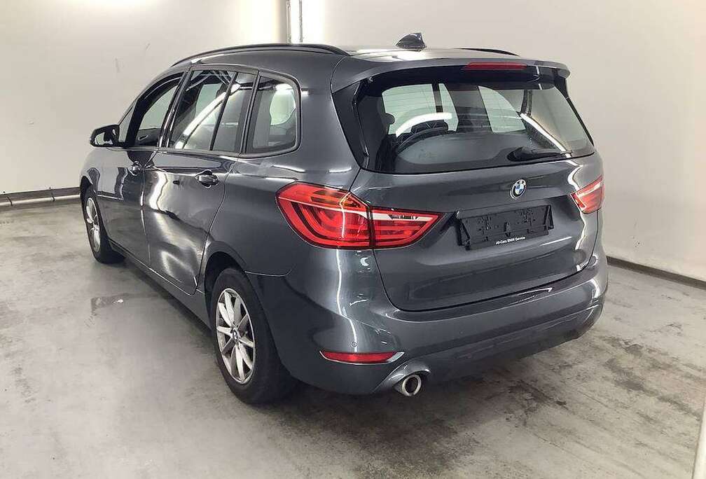 BMW 216*LOOK M TECHNIK*XENON LED*7PLACES *CAR PASS*