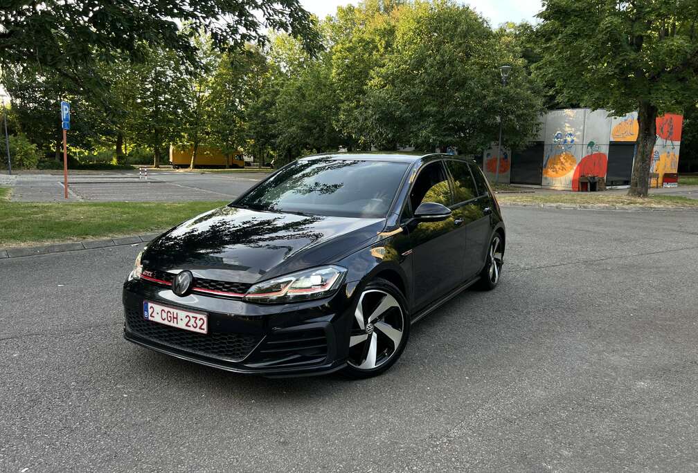 Volkswagen 2.0 TSI