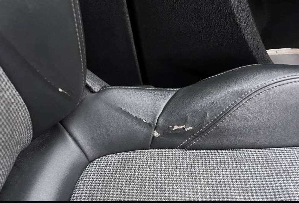 Peugeot 1.5 BlueHDi Allure