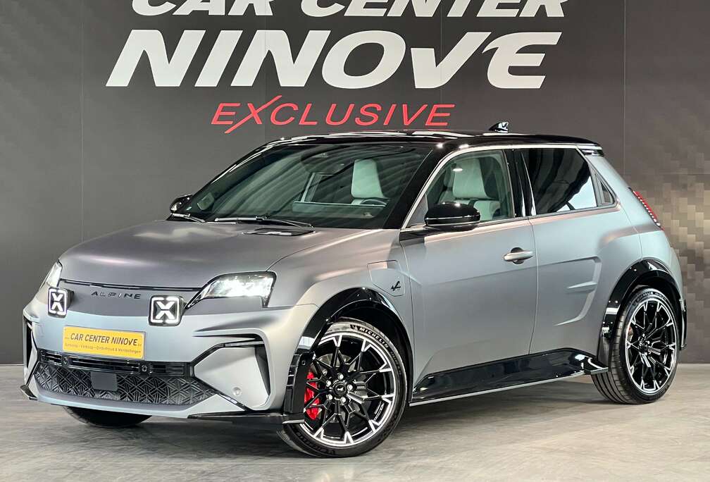 Alpine Elektro 220 GTS / Camera / ParkAssist / DAB