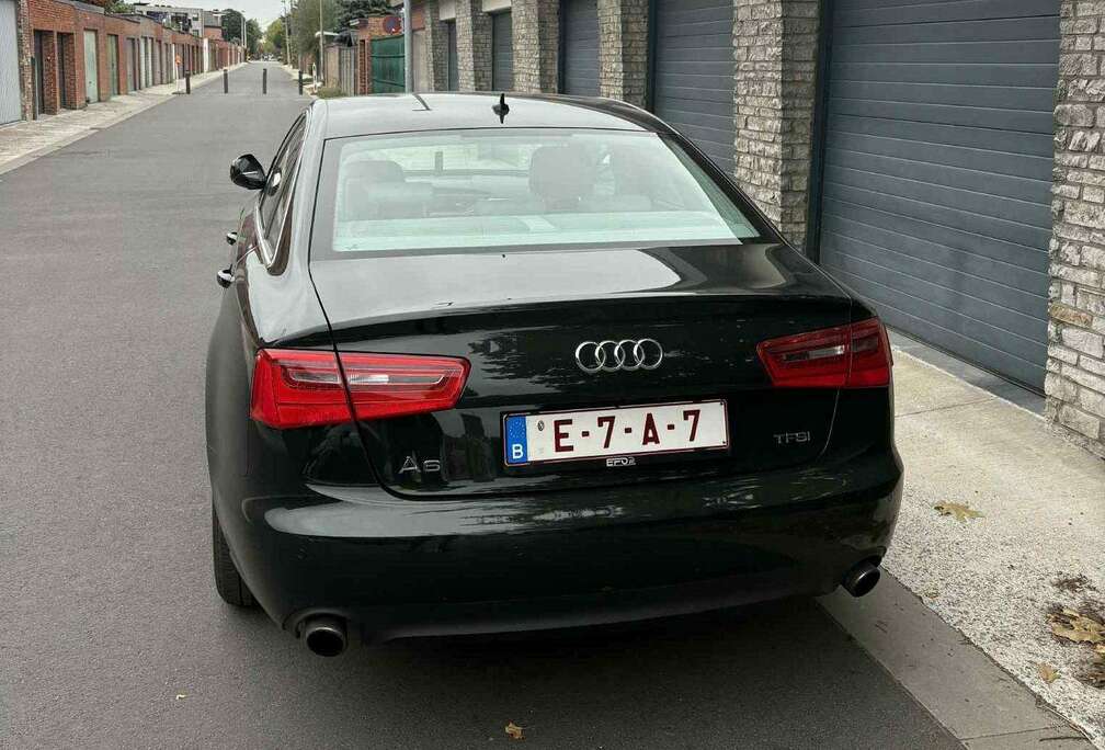 Audi A6 Avant 2.0 TFSI multitronic sport selection