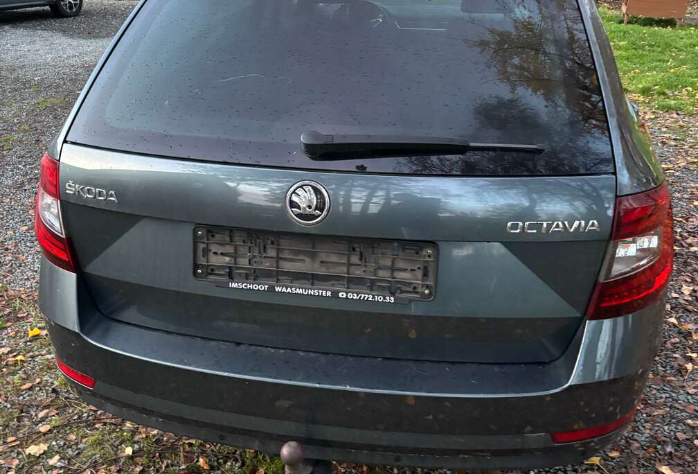 Skoda Octavia Combi 1.6 TDI Ambition