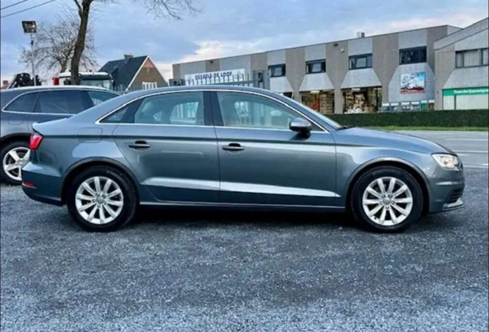 Audi 1.6 TDi Attraction