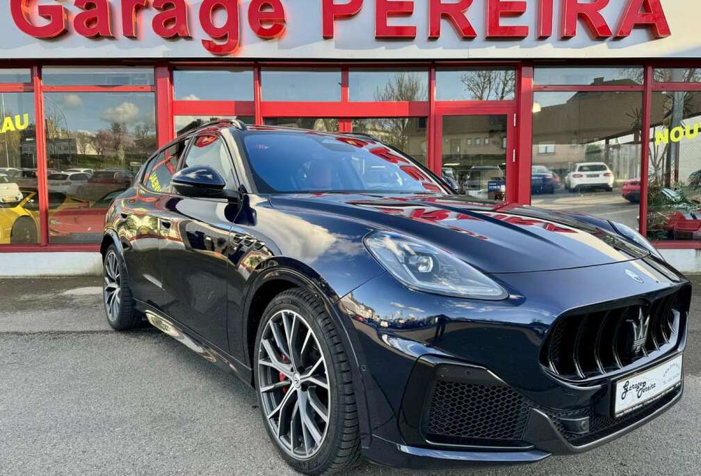 Maserati 3.0 V6 TROFEO CARBON SONUS PANO CUIR NAVI 1 HAND