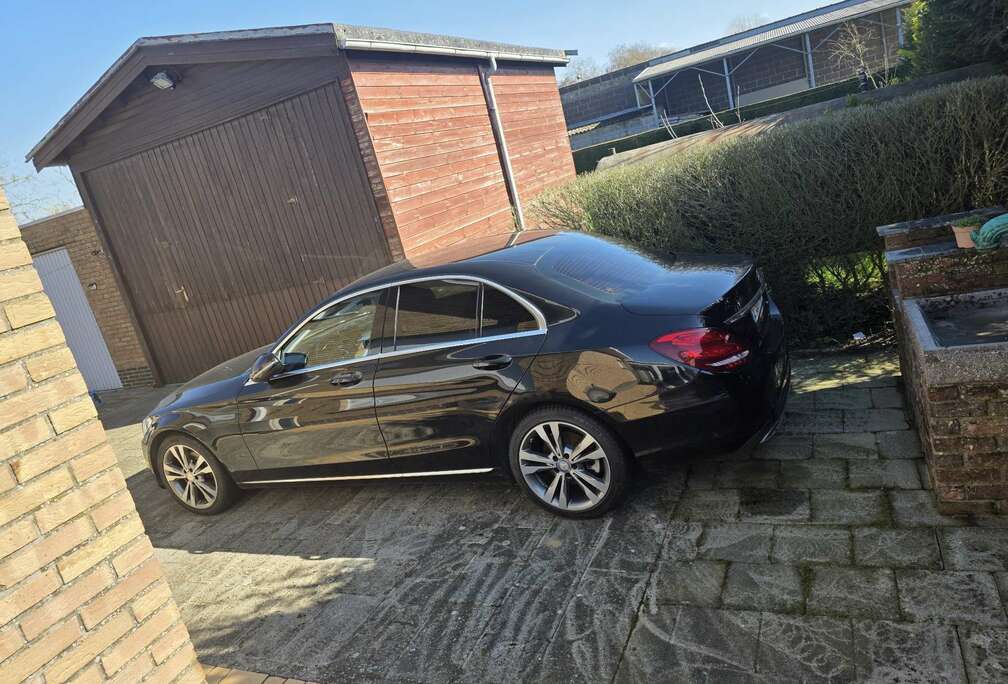 Mercedes-Benz (BlueTEC) d T