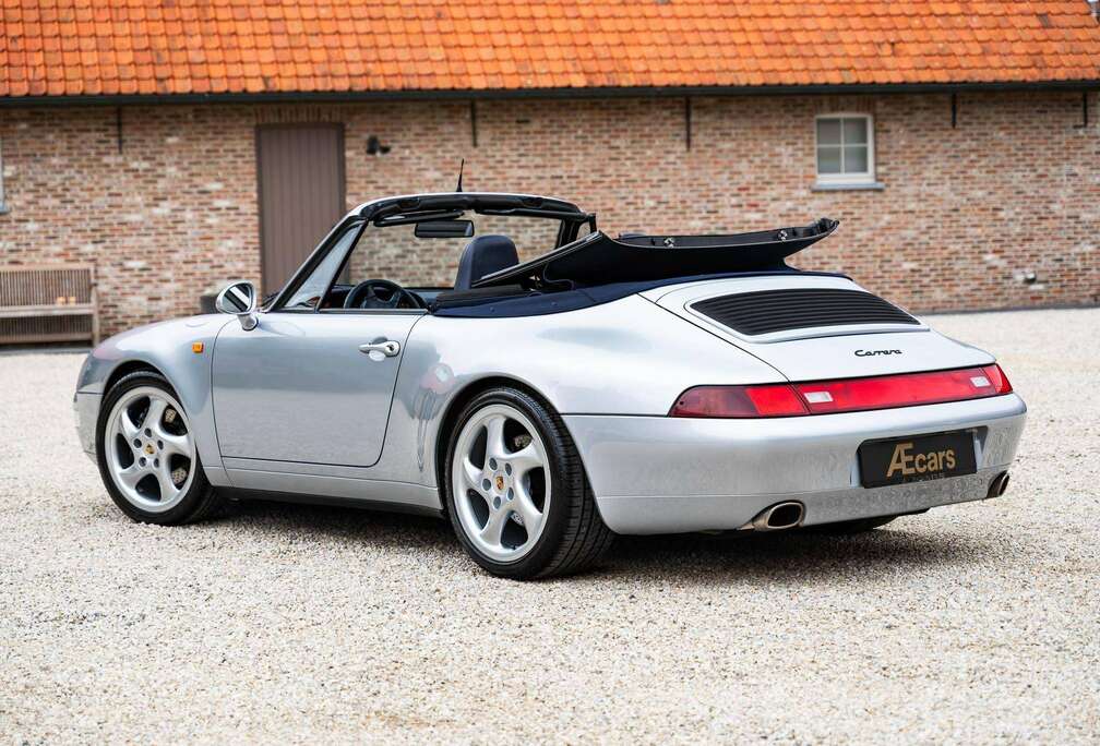 Porsche 911 CARRERA CABRIOLET / FULL HISTORY / TOP CONDITION / MATCHING NUMBERS / POLAR SILVER