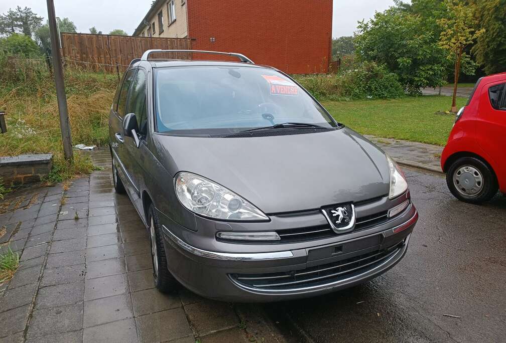 Peugeot 807 2.0 HDi ST Confort FAP
