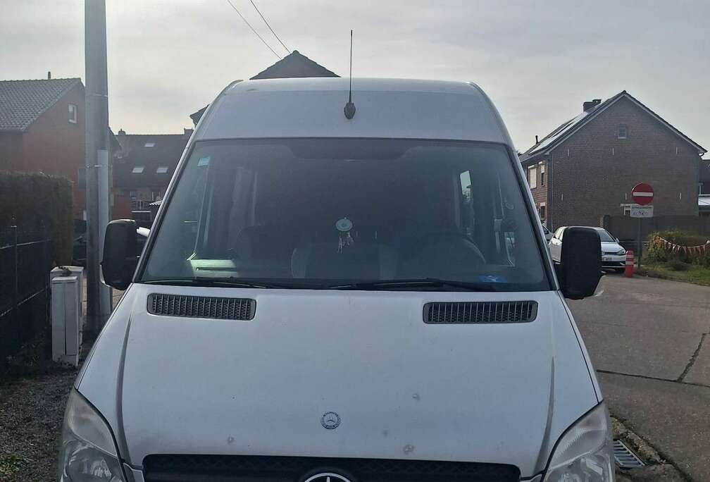 Mercedes-Benz 316 CDI 4x4 906.133 7GTronic