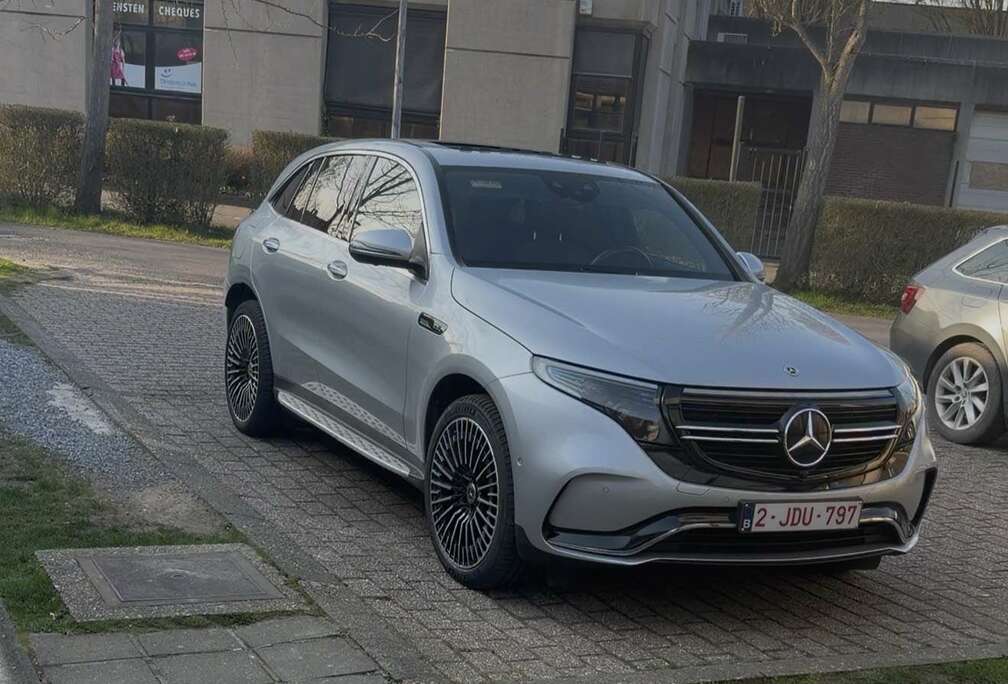 Mercedes-Benz 80 kWh 4-Matic AMG Line