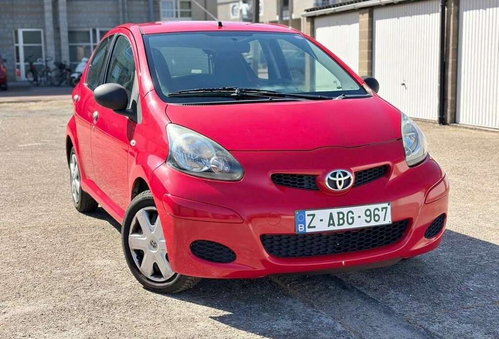 Toyota 1.0i VVT-i Plus MMT