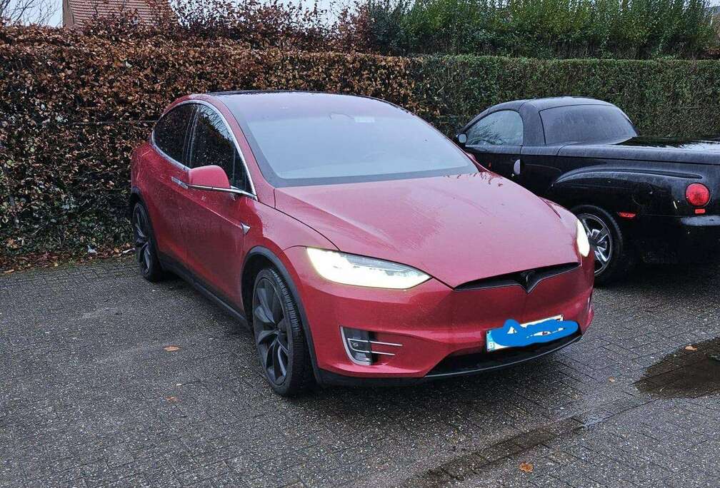 Tesla Model X 100 kWh Ludicrous Performance