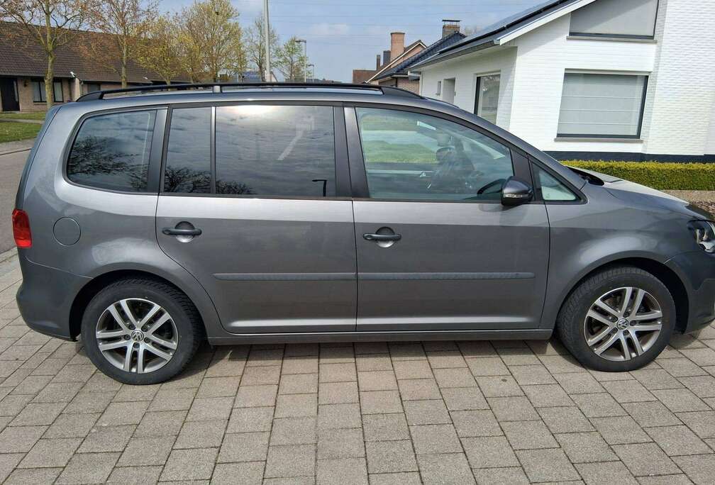 Volkswagen Touran 1.6 CR TDi Highline BMT Start