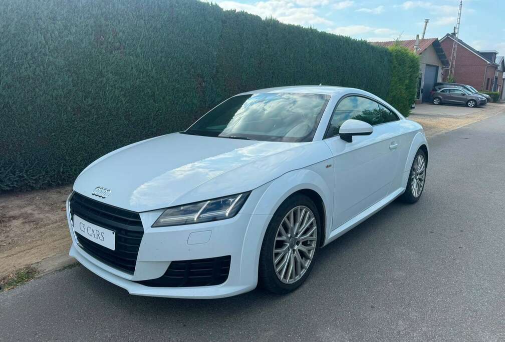 Audi 2.0Tdi  S line  Facelift  Digitale  Led